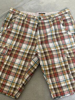 Hugo Boss Men’s Check Cotton Cargo Shorts Multicoloured Size W32